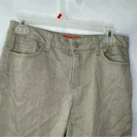 Khaki Pants - Picture 5 of 7